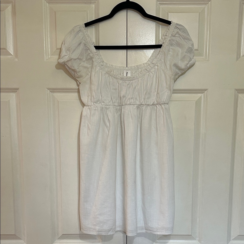 Abound White Puff Sleeve Blouse
